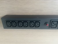 Disjoncteur thermique de bypass manuel C13 C19 C20 pour PDU UPS, montage en rack 19 pouces, protection contre les surcharges pour centre de données