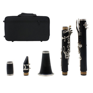 Estudiantes <span class=keywords><strong>de</strong></span> <span class=keywords><strong>clarinete</strong></span> principiantes tomando parte en una banda que toca <span class=keywords><strong>clarinete</strong></span> en Sib bemol <span class=keywords><strong>de</strong></span> bakelite. - Product Image 5