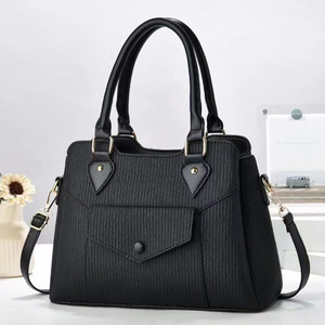 Sac à main fourre-tout vertical tendance 2026 pour femme avec poignée supérieure, texture texturée, poche avant, idéal pour le bureau et les voyages - Product Image 1