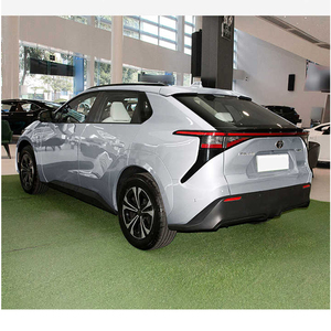 Nuevo Vehículo Eléctrico Toyota BZ4X 2025 de 4 Ruedas, SUV, 2WD, con Autonomía de 615 KM - Product Image 3