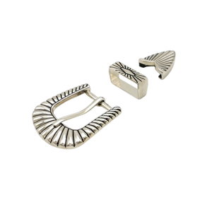 Usine bon prix 25mm boucle de ceinture de style occidental pour femmes boucle à ardillon 3 pièces en alliage de zinc rayé - Product Image 3