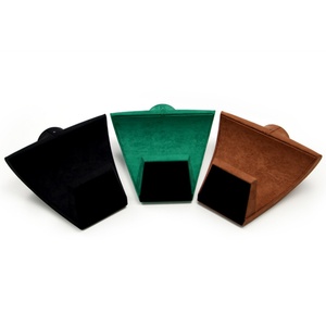 Velvet Necklace Window <b>Display</b> <b>Model</b> Elegant Pearl Necklace Jewelry Set Packaging Box - Product Image 3
