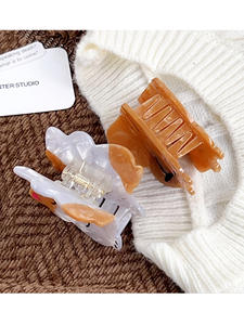 Barrette à cheveux en acétate motif chaton/écureuil/requin 5 cm – Accessoire quotidien adorable - Product Image 6