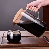Moderne hittebestendige borosilicaat glazen koffiekan met deksel en handvat, 1700ml, voor ijskoffie & thee
