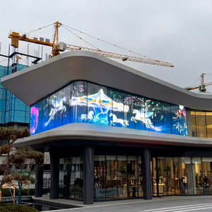 Écran LED transparent Résolution 4K Luminosité 7000 cd 178° °   Support mural pour écran d'affichage extérieur, idéal pour les centres commerciaux - Product Image 1