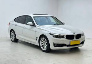 <span class=keywords><strong>BMW</strong></span> Gran Turismo <span class=keywords><strong>GT</strong></span> Sedan <span class=keywords><strong>320d</strong></span> Automático 2018, interior de cuero, 80.000 km de kilometraje, neumáticos R17, motor turbo. - Product Image 3
