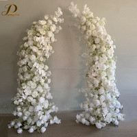 JINDA Maßgefertigter Roter Herzförmiger Blumenbogen Hintergrund für Hochzeit Heiratsantrag Party Dekoration