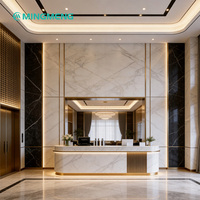 Canapés de restaurant contemporains sur mesure, sièges de café, chaises de salle à manger en cuir, table de luxe légère avec plateau en pierre, et zones de banquettes.