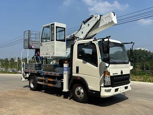 Camion plateforme aérienne télescopique synchrone Sinotruk HOWO 4X2 à rotation 360° pour travaux en altitude à vendre - Product Image 2