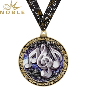 Medalla de música noble con cinta estampada de estrella Notas musicales 3D y fondo brillante Diseño de borde rojo para concursos de música - Product Image 2