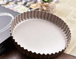 Molde para Tartas y Pasteles Antiadherente de Acero al Carbono con Fondo Desmontable Acanalado de 10 Pulgadas, Color Dorado Champán - Product Image 2