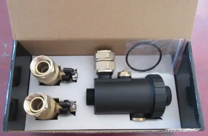 12000 Gauss Avonflow Corps en laiton Revêtement en poudre noire Type <span class=keywords><strong>Angie</strong></span> Filtre de chaudière magnétique - Product Image 3