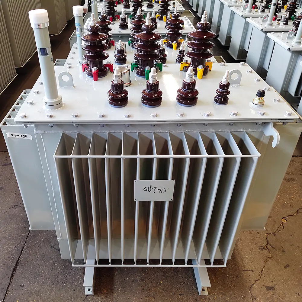 Transformator catu daya listrik 630kva 800kva 1000kVA 10kV/20kV/35kV hingga 400V 3 fase transformator terbenam minyak