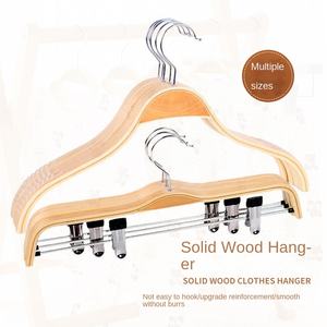 DD4626 <span class=keywords><strong>cintre</strong></span> anti-dérapant en bois massif avec logo personnalisé pour adultes et enfants cintres sans couture conception anti-épaule magasin à domicile - Product Image 1