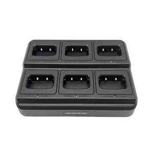 เครื่องชาร์จ 6 ช่องสำหรับวิทยุสื่อสาร 100-240V อินพุต 12V เอาท์พุต สถานีชาร์จแบตเตอรี่กันฝุ่น - Product Image 1