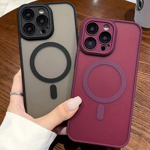 Translucide givré <span class=keywords><strong>Mag</strong></span> Protection complète de l'appareil photo antichoc étui de téléphone portable magnétique sûr pour <span class=keywords><strong>iPhone</strong></span> 15 14 <span class=keywords><strong>13</strong></span> Pro Max - Product Image 2