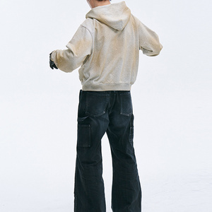 Sweat à capuche zippé noir délavé à pois effet peinture, avec logo personnalisé, poche kangourou oversize, style streetwear vintage pour homme, vente en gros - Product Image 4