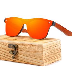 Gafas de Sol Cuadradas de Madera Polarizadas con Logotipo Personalizado, Lentes de Espejo Coloridas, Gafas de Sol de Madera Natural para Hombre - Product Image 1