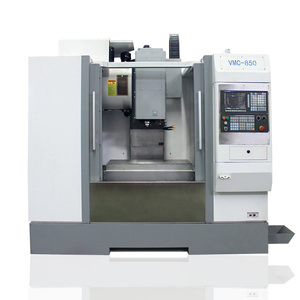 Vmc650 एकल ऊर्ध्वाधर मशीनिंग केंद्र उच्च कठोरता gsk 3/4/5 अक्ष उच्च सटीकता स्वचालित उपकरण मिलिंग - Product Image 1