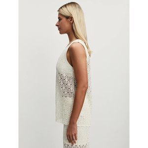 Conjunto de dos piezas de ganchillo personalizado 2026 para mujer: chaleco transparente sin mangas y pantalones de cintura holgada con diseño calado, ideal para vacaciones. - Product Image 6