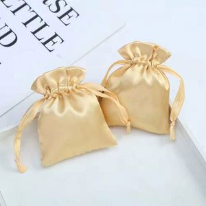 Pochette cadeau pour bijoux en coton bleu marine de haute qualité, recyclable, imprimée à l'écran, avec cordon de serrage, toutes tailles disponibles - Product Image 5