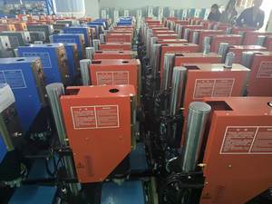 XINGAO Neuer Zustand 220V 15kHz Bench top Ultraschalls chweiß maschine 4000W Multi-Plastic Materials <span class=keywords><strong>Testing</strong></span> Welds Kunststoffs chweiß gerät - Product Image 6