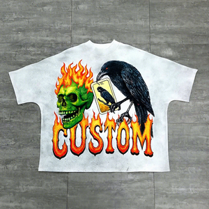 T-shirt surdimensionné personnalisé pour homme, motif crâne flamboyant, manches courtes, imprimé graphique, style motard, col rond, en coton jersey - Product Image 3