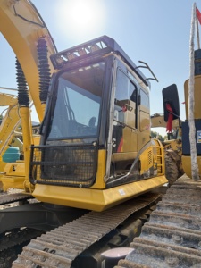 Le Japon de 12.6 tonnes a utilisé l'excavatrice Komatsu PC130 d'occasion vente chaude avec moteur - Product Image 4