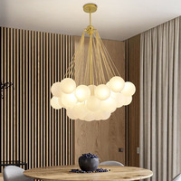 BGST Boule De Verre Ronde Lustre Moderne LED Éclairage Home Art Décorations Suspension E27 pour Home Bar Store