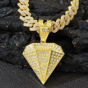 Collar de Cadena con Eslabones en Forma de Diamante para Hombre, Estilo Hip Hop, Chapado en Oro, Aleación de Zinc, Pirámide Tridimensional, Estilo Moderno, Cristal y Diamantes de Imitación - Product Image 6