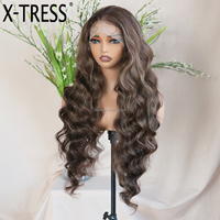 Perruque Synthétique X-TRESS 6*13 Dentelle Frontale Mèches Ondulées Profondes Sans Colle pour Femmes Noires