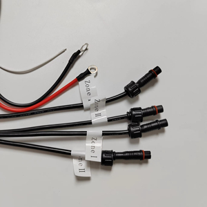 Dernier contrôleur RF à double zone 12V 15/35/60A contrôlé par application à distance pour éclairages de roche, éclairages de roues et feux arrière blanc pur/RGBW - Product Image 5