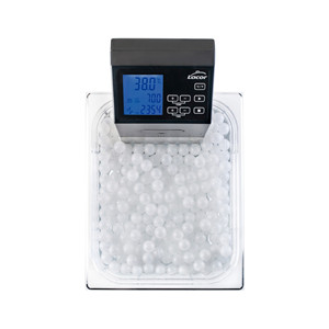 Sfere isolanti Sous Vide per il controllo preciso della temperatura durante la cottura - Product Image 2