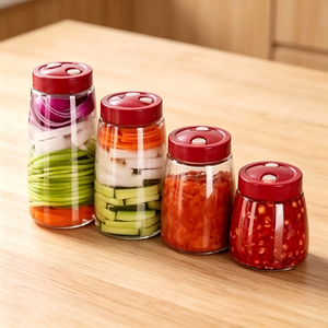 Umweltfreundliche Glas-Aufbewahrungsgläser mit Plastikdeckeln und Belüftungslöchern für Kimchi, Gelee, Honig und Lebensmittelaufbewahrung (Anpassbares Logo) - Product Image 1