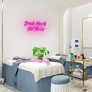 Letrero LED de Neón Profesional Personalizado con el Logotipo 'Break Hearts Not Nails' para Decoración de Pared de Salón de Uñas o Estudio - Product Image 6