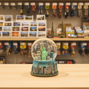 <strong>Wholesale</strong> Customizable Hand-painted Artistic Resin Sculpture <strong>Snow</strong> <strong>Globe</strong> Statue Liberty US Building Business Gift Promotional - Product Image 4