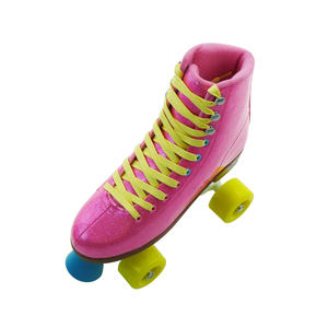 Haute qualité professionnel <span class=keywords><strong>Quad</strong></span> patins à roulettes chaussures femmes 4 roues patins à roulettes pour adultes PVC paillettes <span class=keywords><strong>Quad</strong></span> patins - Product Image 5