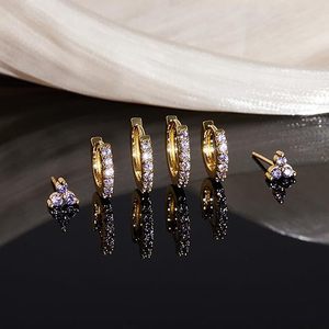 Ensemble de boucles d'oreilles empilables en cristal de cuivre, multi-percings, créoles huggie, clous d'oreilles à trois pierres, bijoux superposés pour femme, cadeau quotidien - Product Image 5