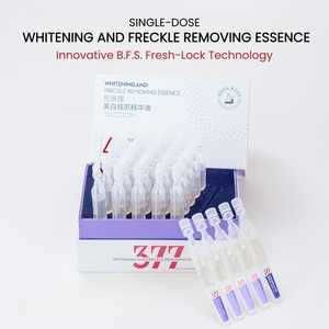 Essence éclaircissante et anti-taches, raffermissante, régénérante, améliore l'éclat, dose unique - Product Image 3