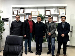 Machine <span class=keywords><strong>de</strong></span> revêtement sous vide légère pour <span class=keywords><strong>voiture</strong></span> Système <span class=keywords><strong>de</strong></span> métallisation PVD Double <span class=keywords><strong>gabarit</strong></span> Fil d'aluminium Équipement d'évaporation - Product Image 4