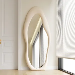 이탈리아 유행 유일한 디자인 거실을 위한 합판 구조를 가진 현대 파 모양 거울 전장 거울