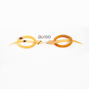 Pinza para chal de cuerno de búfalo ovalada premium, pulida y lisa, hecha a mano y sostenible, de Vietnam. - Product Image 3