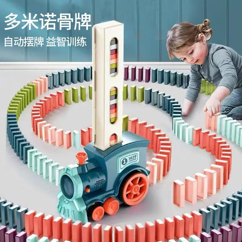 Jeu de blocs de Train dominos pour enfants, jouet éducatif en plastique, léger et musical, alimenté par batterie, nouveauté 2023