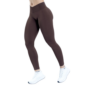 Pantalones de yoga deportivos sin costuras DF de nuevo estilo, a media pantorrilla, con cintura cruzada y empalmes mate, efecto melocotón, levantacola y control de abdomen, ajustados. - Product Image 5