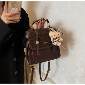 Automne et hiver Style léopard Design collège Style sac à bandoulière nouvel étudiant mode cuir sac à dos sac en gros - Product Image 6
