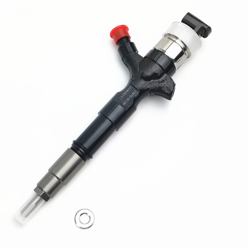 Common Rail Fuel Injector 295050-0530  Diesel Engine Spare Parts Sprayer 23670-0L100 With Nozzle G3S7 For TOYOTA