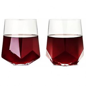 Juego de 2 Copas de Vino de Alta Calidad con Diseño de Flores de Cerezo Rosadas, Pintadas a Mano - Product Image 1