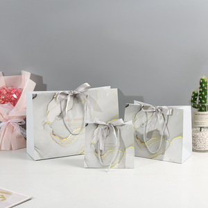 <span class=keywords><strong>Fancy</strong></span> túi giấy quà tặng bao bì tùy chỉnh logo in quần áo mua sắm xử lý túi giấy với xử lý khác nhau các loại - Product Image 1