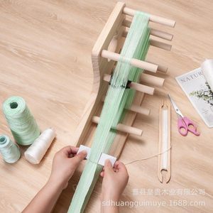 Kit de tissage artisanal en bois naturel, style minimaliste fait main pour projets textiles DIY - Product Image 3