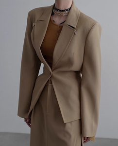 Chaqueta de diseñador personalizada para <span class=keywords><strong>mujer</strong></span>, chaqueta de <span class=keywords><strong>manga</strong></span> larga de alta calidad, abrigo suave de <span class=keywords><strong>trabajo</strong></span> de negocios informal de Color sólido para primavera y otoño - Product Image 3